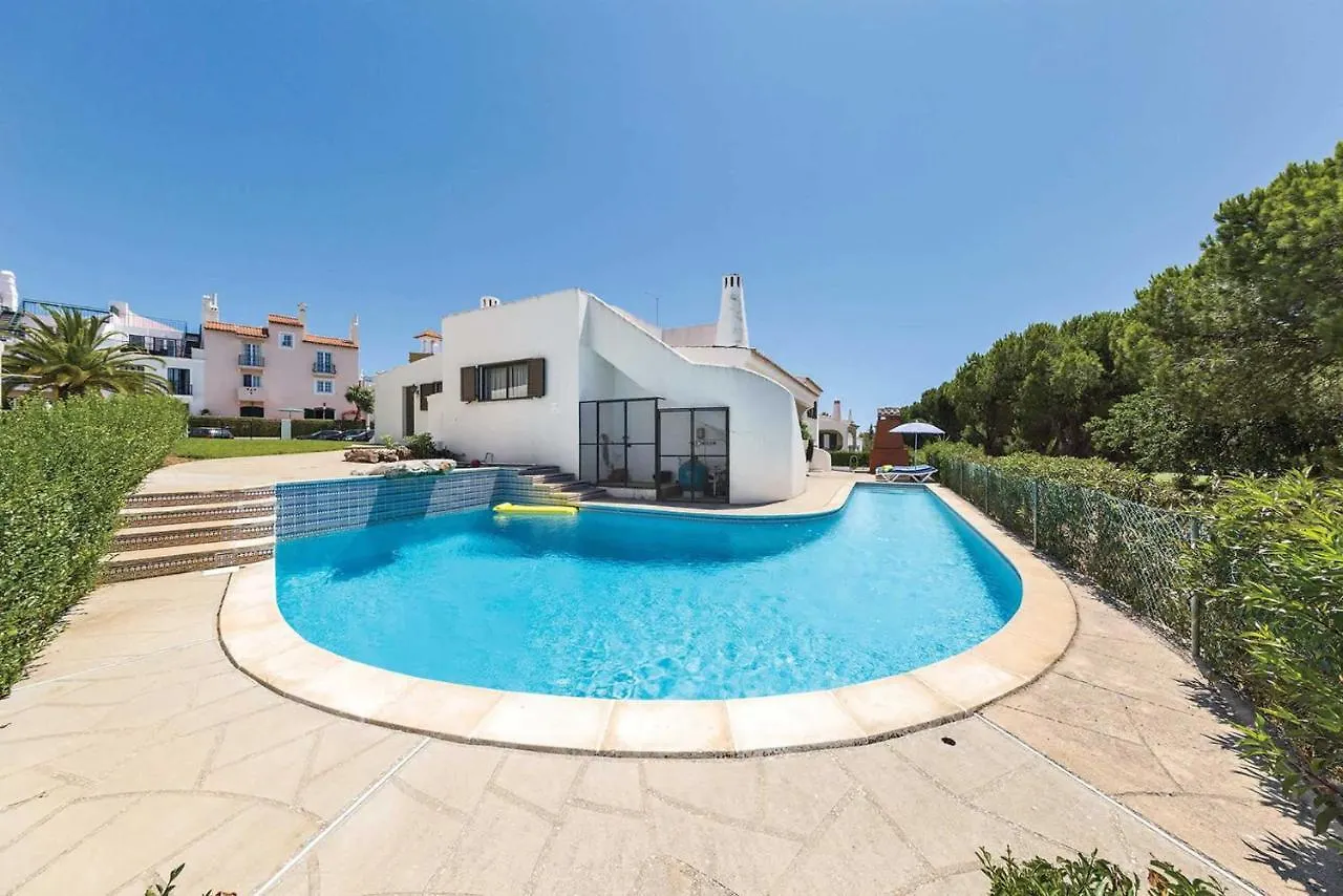 Situated In A Superb Position, In The Old Village Area Quarteira